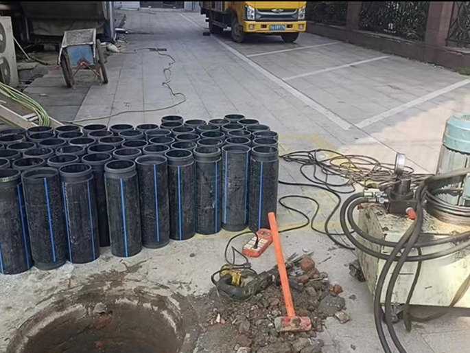 营根镇PE置换管厂家 DN315置换管 非开挖管短管置换